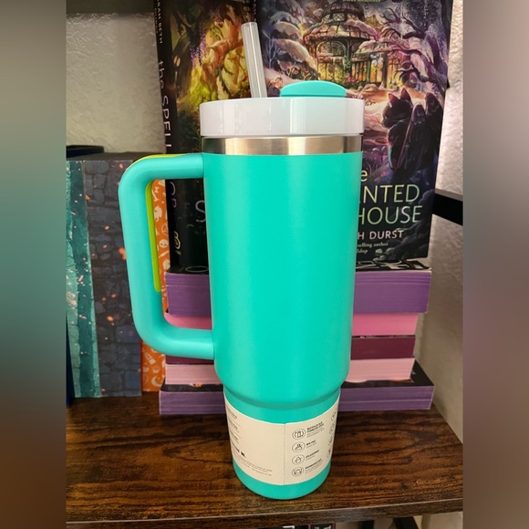 Stanley Quencher H2.0 Tumbler 30 OZ Tropical Teal New - Picture 2 of 2